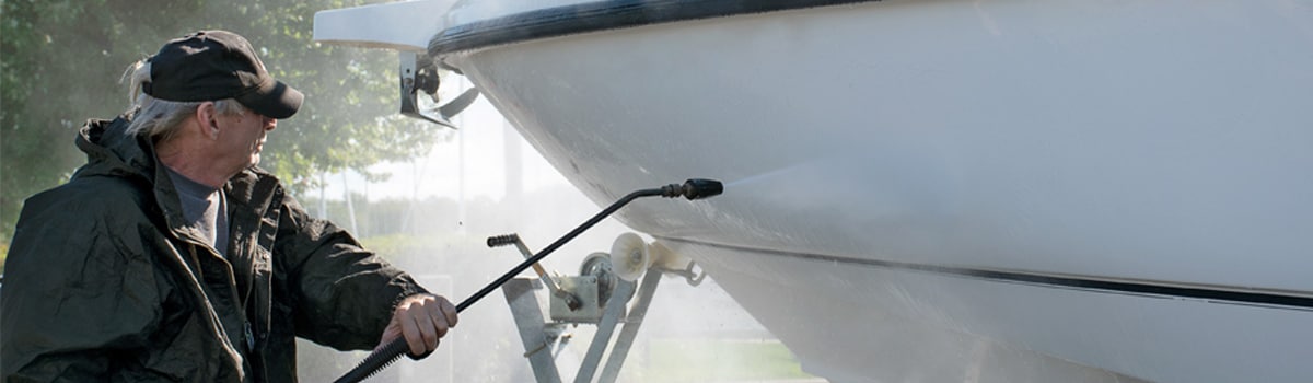Power Washing Your Boat